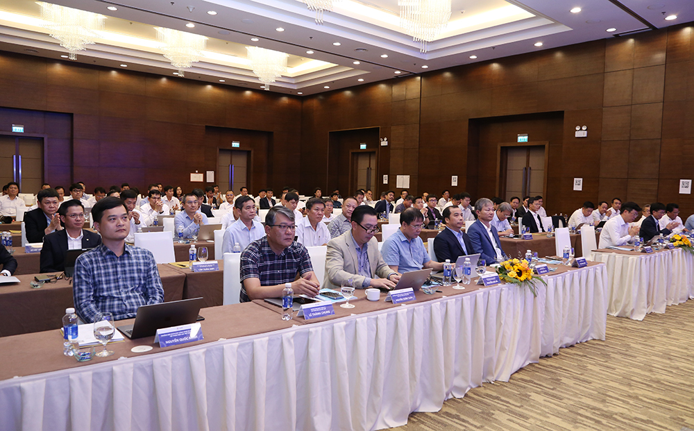 Các đại biểu tham dự hội thảo